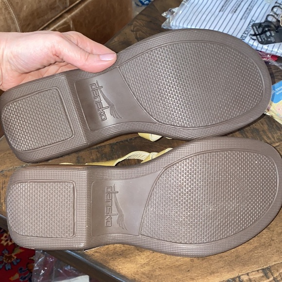 Dansko Women's Leather Strappy Sandal Wedge- 41 - Picture 4 of 7